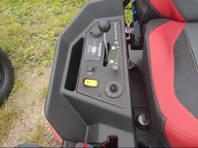Image of Toro Z Master 2000 equipment image 4