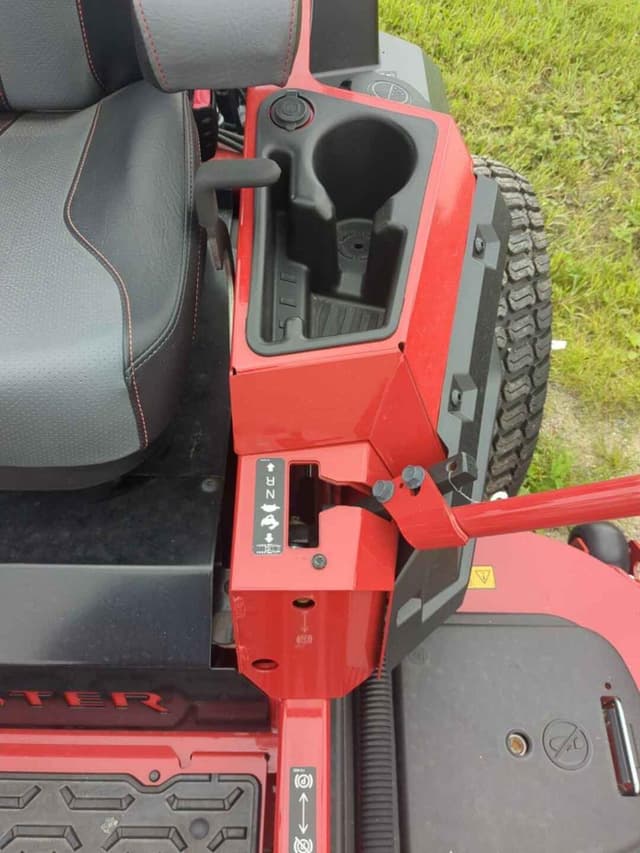 Image of Toro Z Master 4000 equipment image 4