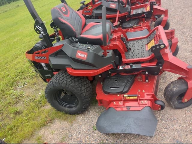 Image of Toro Z Master 2000 equipment image 1