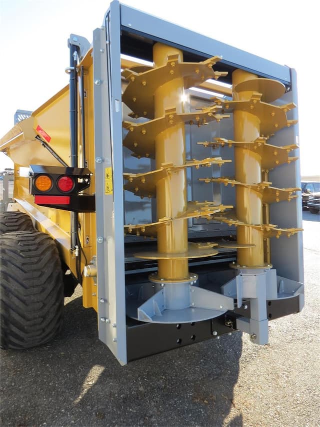 Image of Tube-Line Nitro 575RS equipment image 3