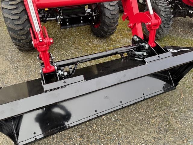 Image of TYM T574 equipment image 2