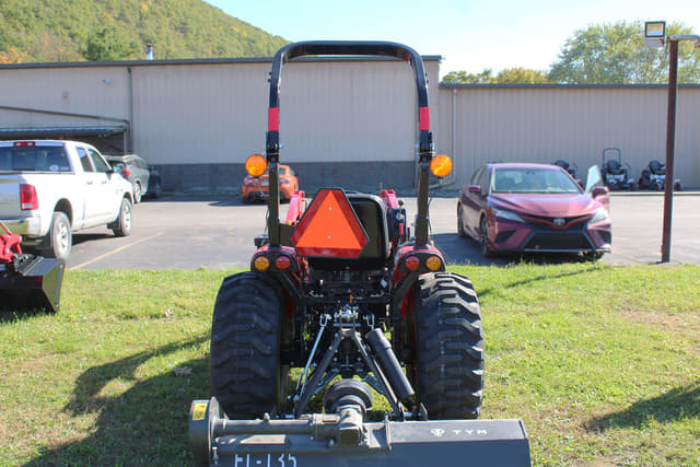 Image of TYM 2610 equipment image 3