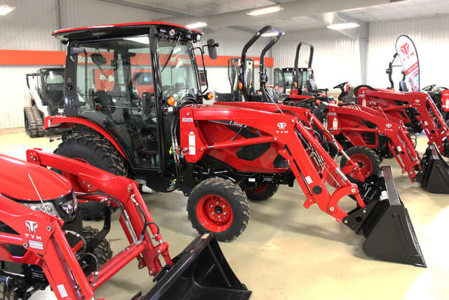 Image of TYM T3025C equipment image 3