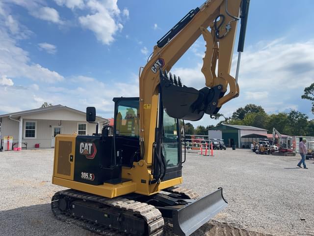 Image of Caterpillar 305.5E2 equipment image 4