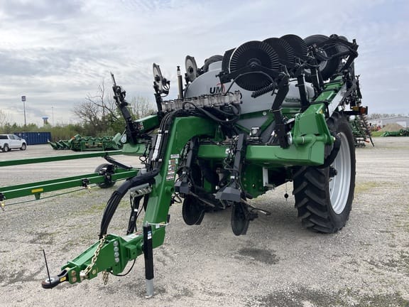 2025 Unverferth Nutrimax 1400 Equipment Image0