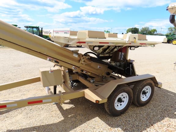 Image of Unverferth 410XL equipment image 4