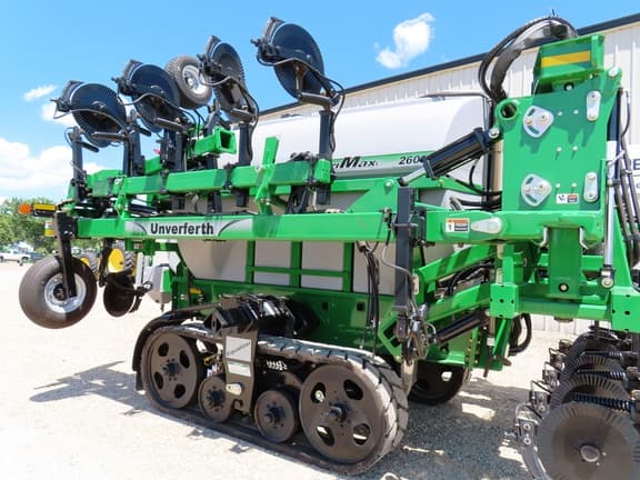 Image of Unverferth Nutrimax 2600 equipment image 3