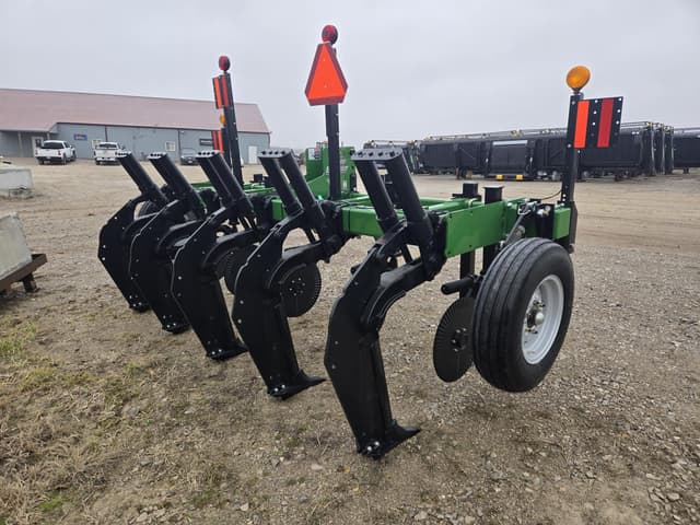 Image of Unverferth Zone-Builder 132 equipment image 1