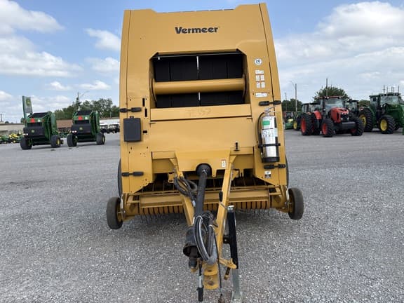 Image of Vermeer 604R Signature equipment image 1