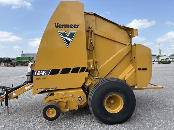 Image of Vermeer 604R Signature equipment image 3