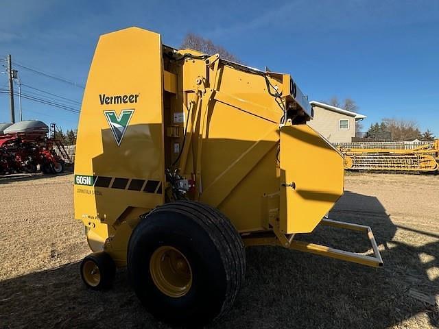 Image of Vermeer 605N Cornstalk Special equipment image 3