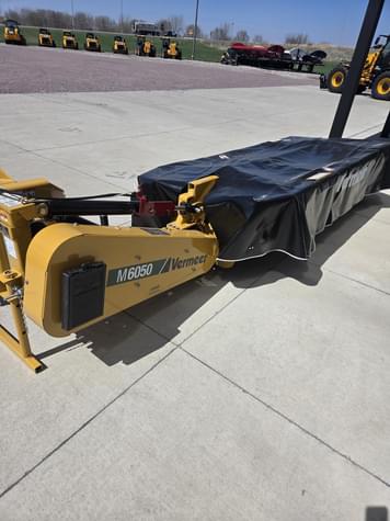 Main image Vermeer M6050