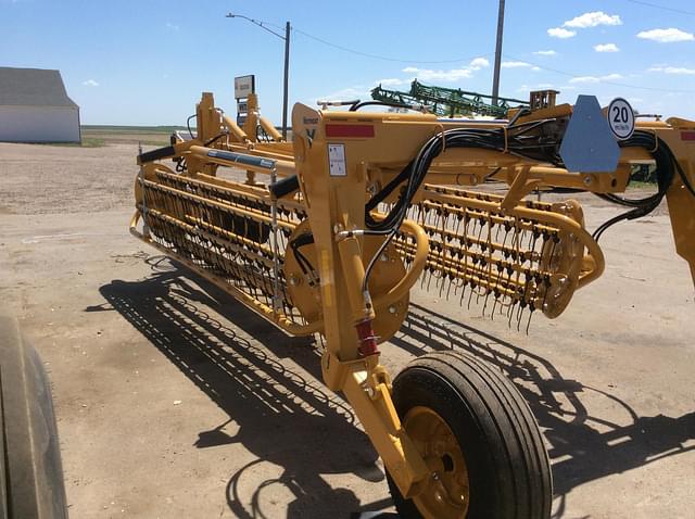 Image of Vermeer R2800 equipment image 4