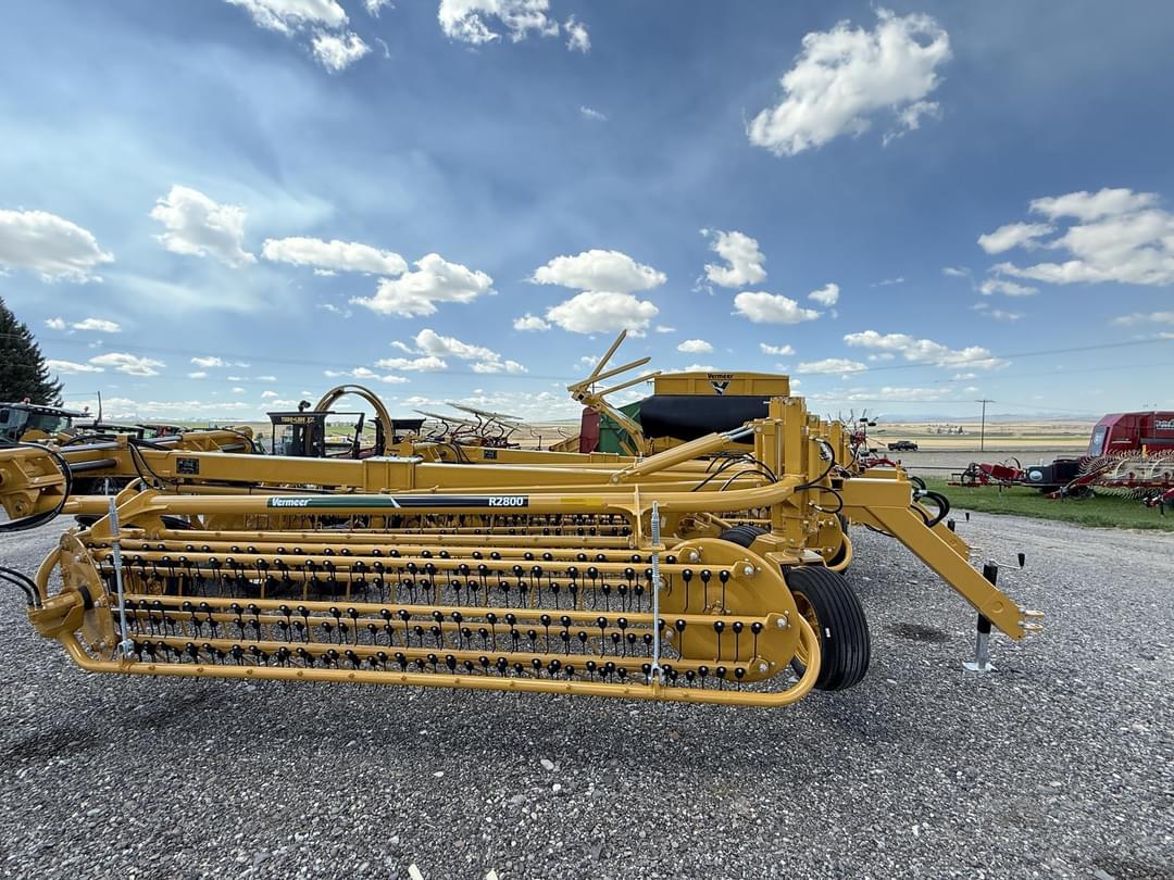 Image of Vermeer R2800 Primary image
