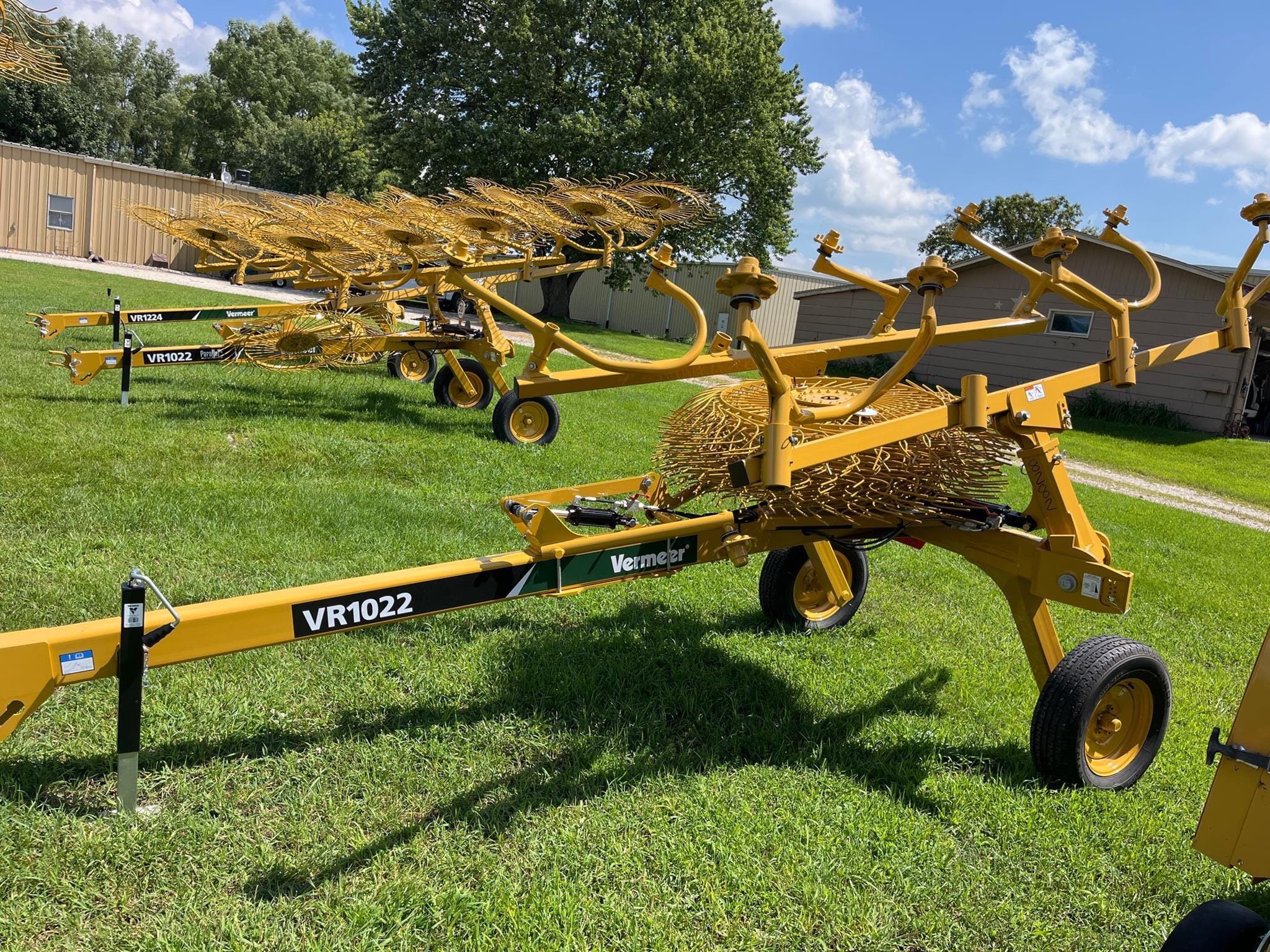 2025 Vermeer VR1022 Equipment Image0