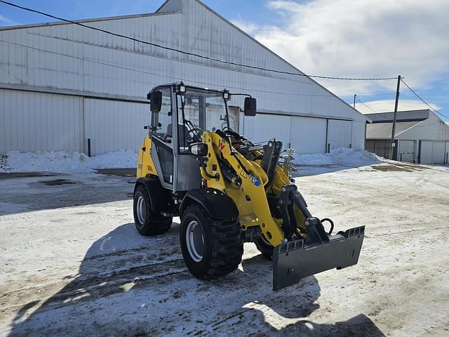 Image of Wacker Neuson WL28 equipment image 1