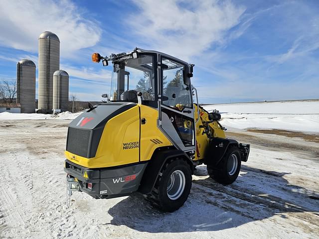 Image of Wacker Neuson WL28 equipment image 4