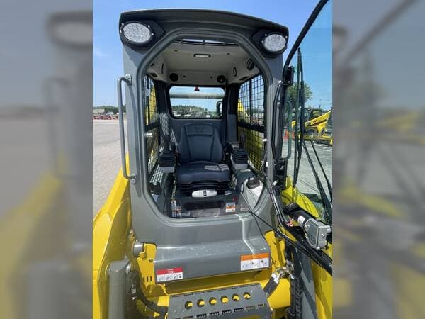 Image of Wacker Neuson ST31 equipment image 4