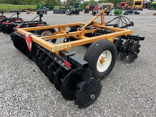 Image of West Valley R2224 equipment image 3