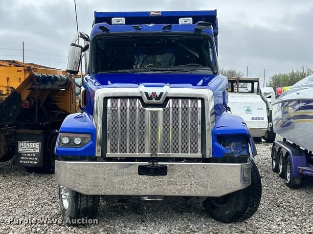 Image of Western Star 47X equipment image 1
