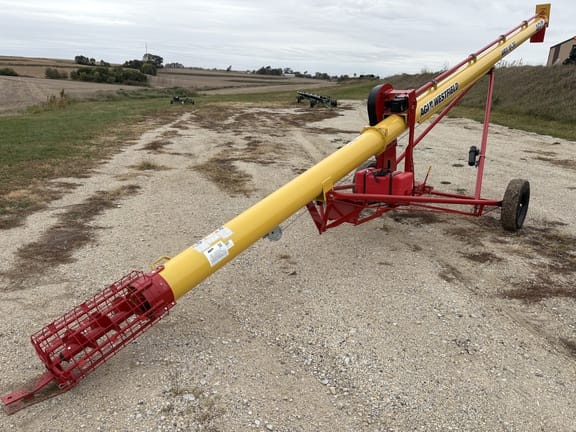 2025 Westfield WRX10-36 Equipment Image0