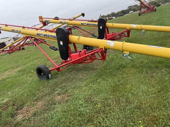 2025 Westfield WRX10-31 Equipment Image0