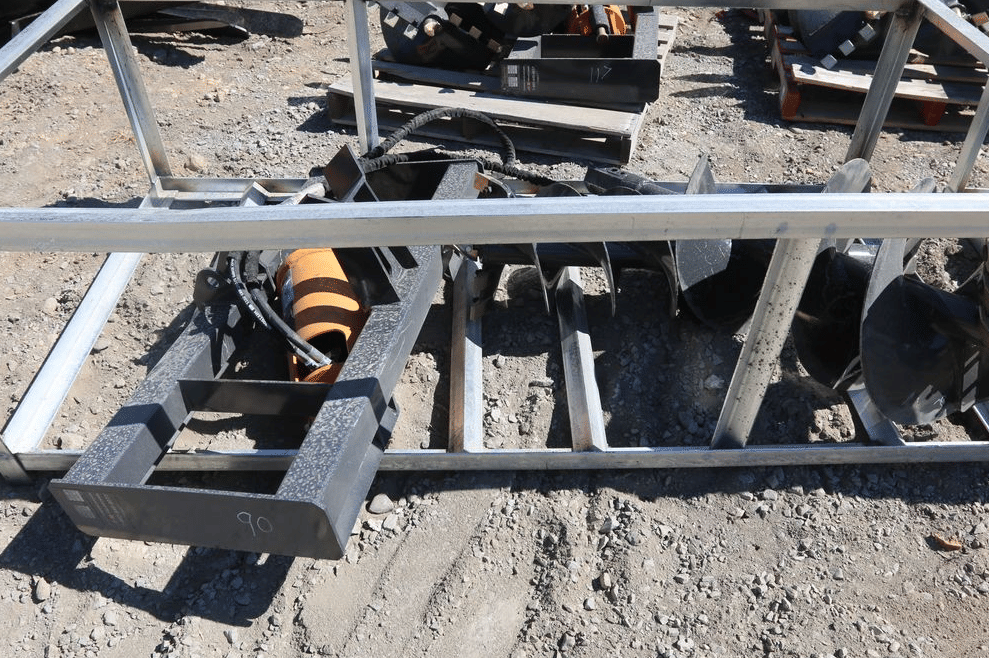 2025 Wolverine ADB-13-1218R Equipment Image0