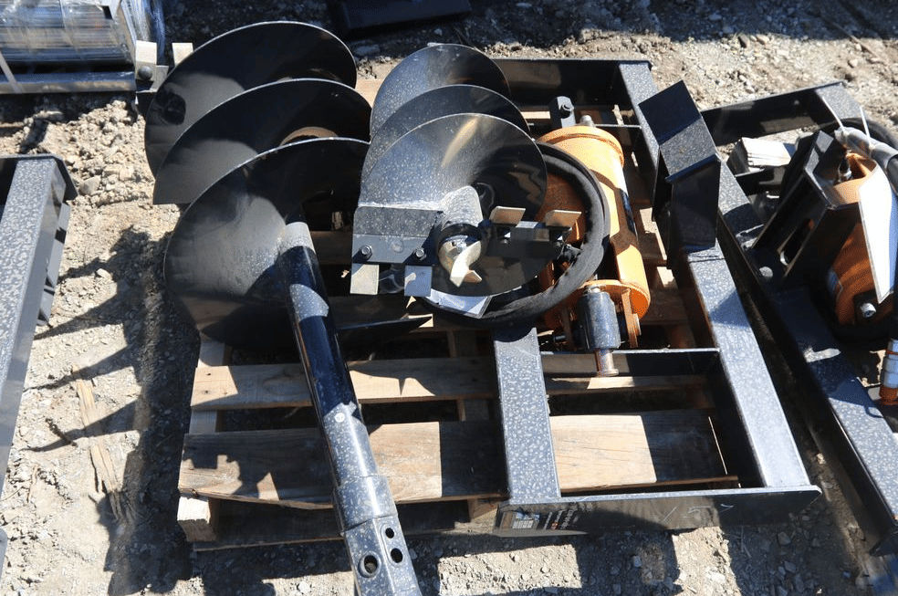 2025 Wolverine ADB-13-1218R Equipment Image0