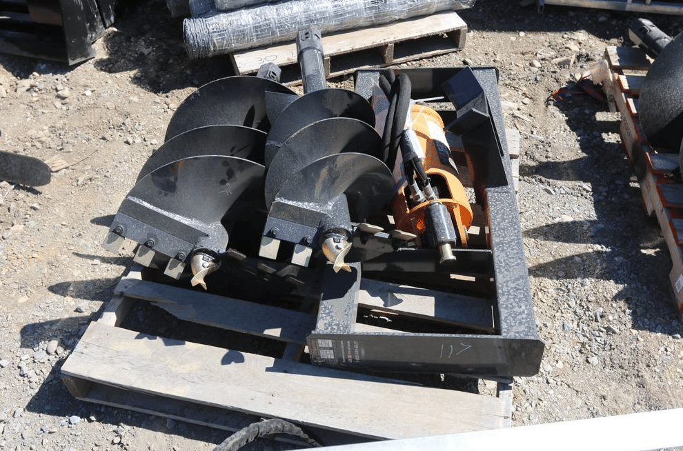 2025 Wolverine ADB-13-1218R Equipment Image0