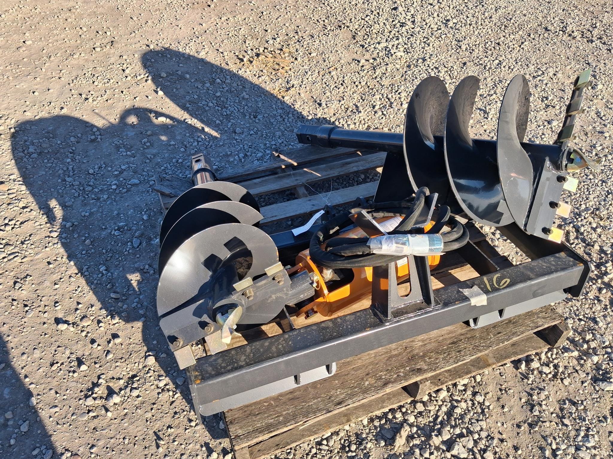 2025 Wolverine AB-13-1218R Equipment Image0