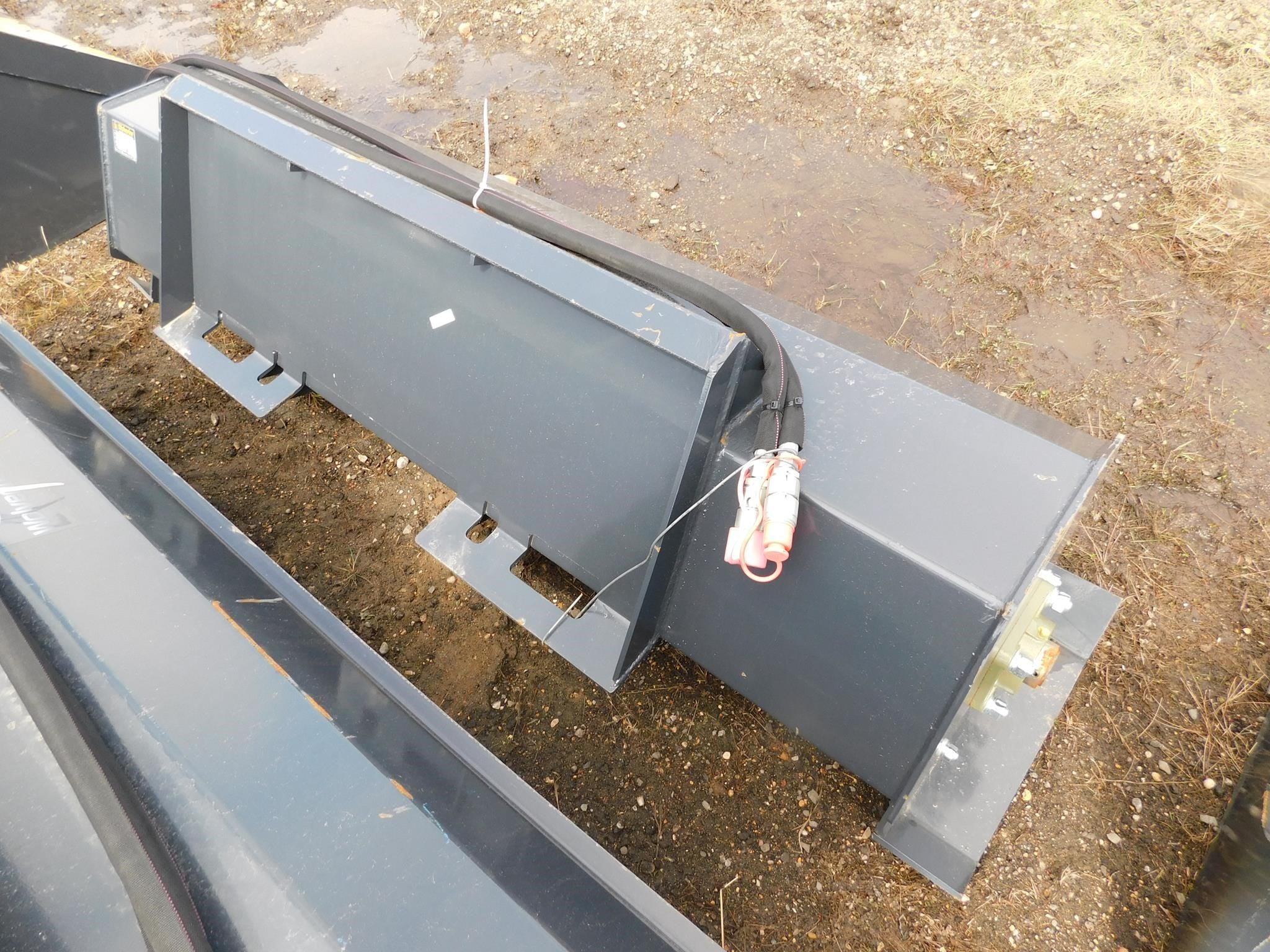 2025 Wolverine TL-12-72W Equipment Image0