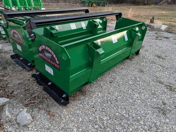 2025 Worksaver 2472R Equipment Image0
