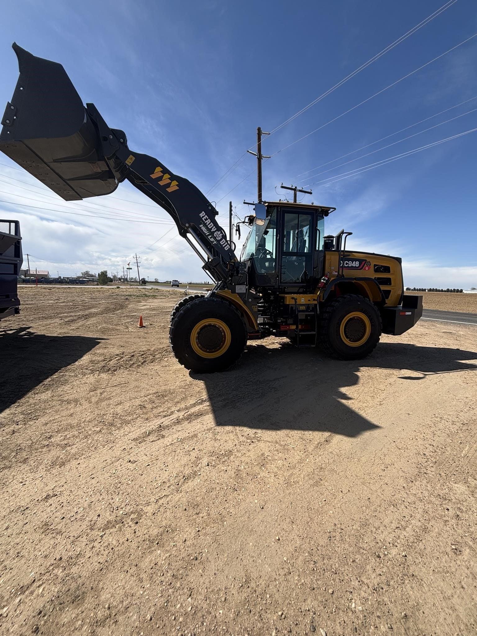 2025 XCMG XC948 Equipment Image0