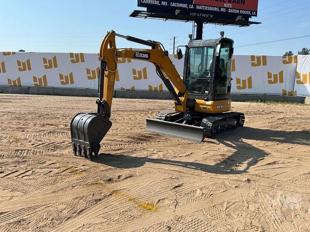 2025 XCMG XE35U Equipment Image0