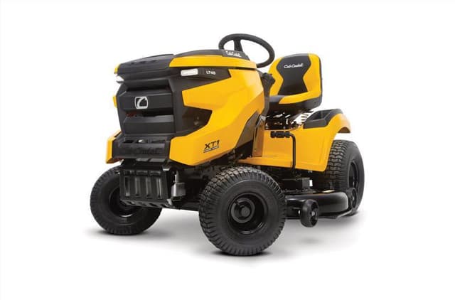 Image of Cub Cadet XT1 LT46 equipment image 1