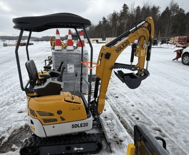 Image of Yanmar SDLE20 equipment image 2