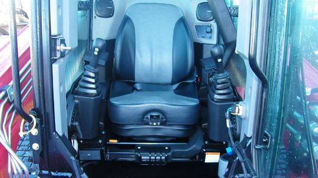 Image of Yanmar TL80VS equipment image 4