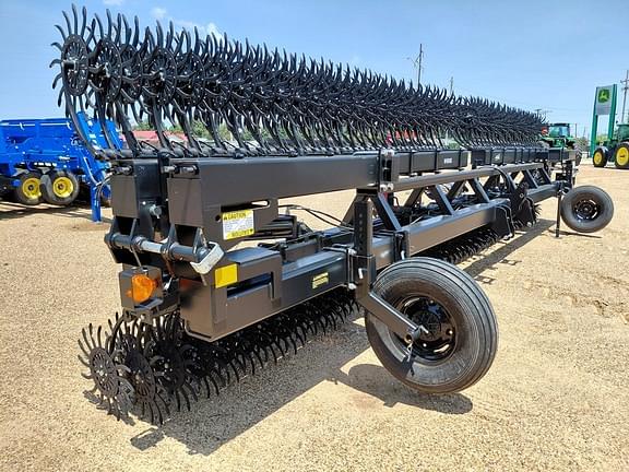 Image of Yetter 3554 equipment image 4