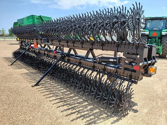 Image of Yetter 3554 equipment image 3