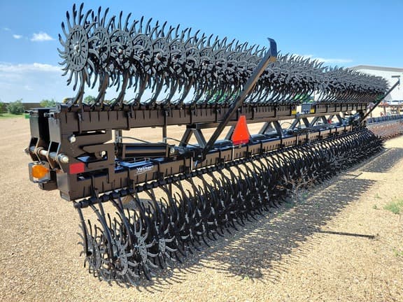 Image of Yetter 3554 equipment image 2