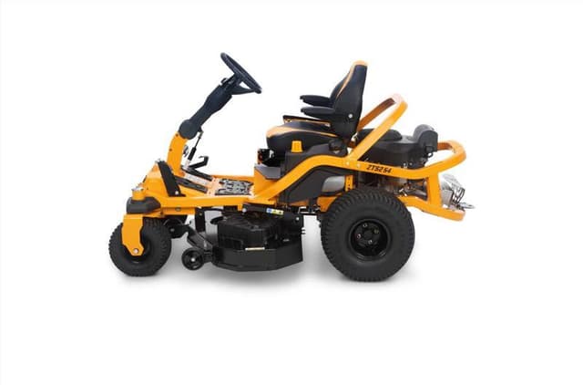 Image of Cub Cadet Ultima ZTS2 equipment image 2