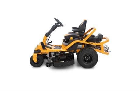Image of Cub Cadet Ultima ZTS2 equipment image 2