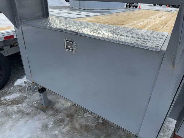 Image of Delta 210GN equipment image 2