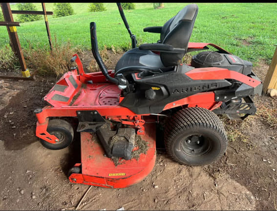 Image of Ariens Ikon XL60 Primary Image