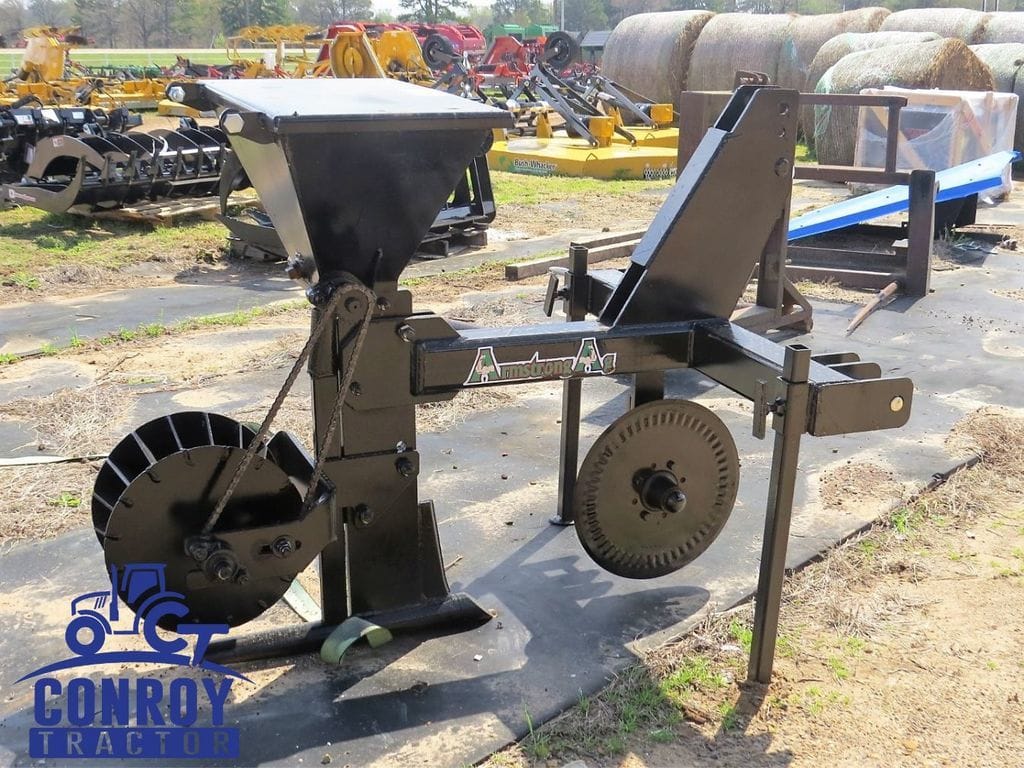 2026 Armstrong Ag Rodent Ridder Equipment Image0