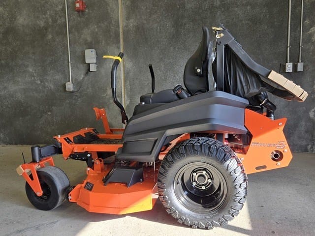 2026 Bad Boy Maverick HD Equipment Image0