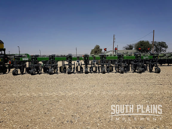 2026 B&H 9100 Equipment Image0