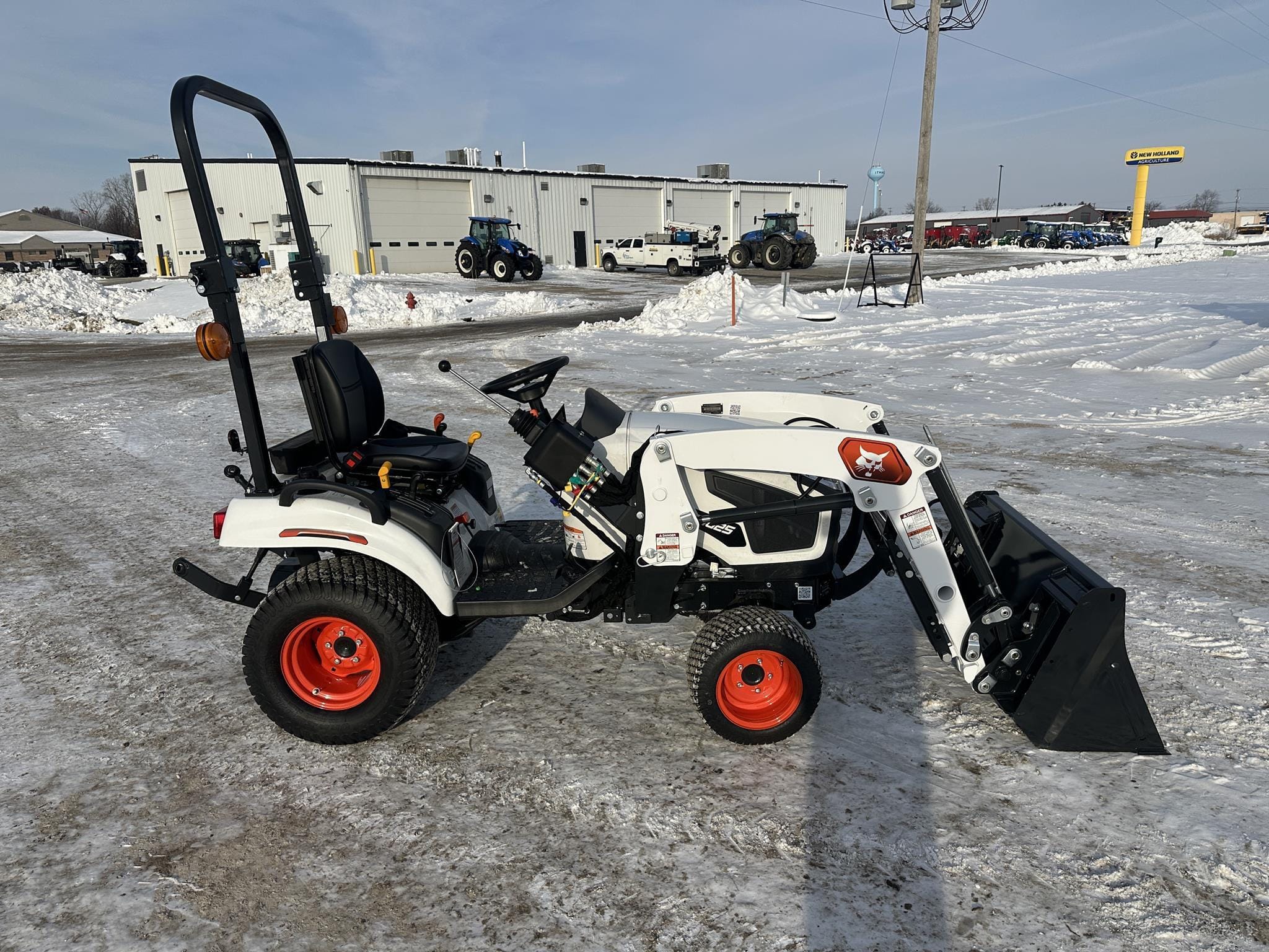 2026 Bobcat CT1025 Equipment Image0