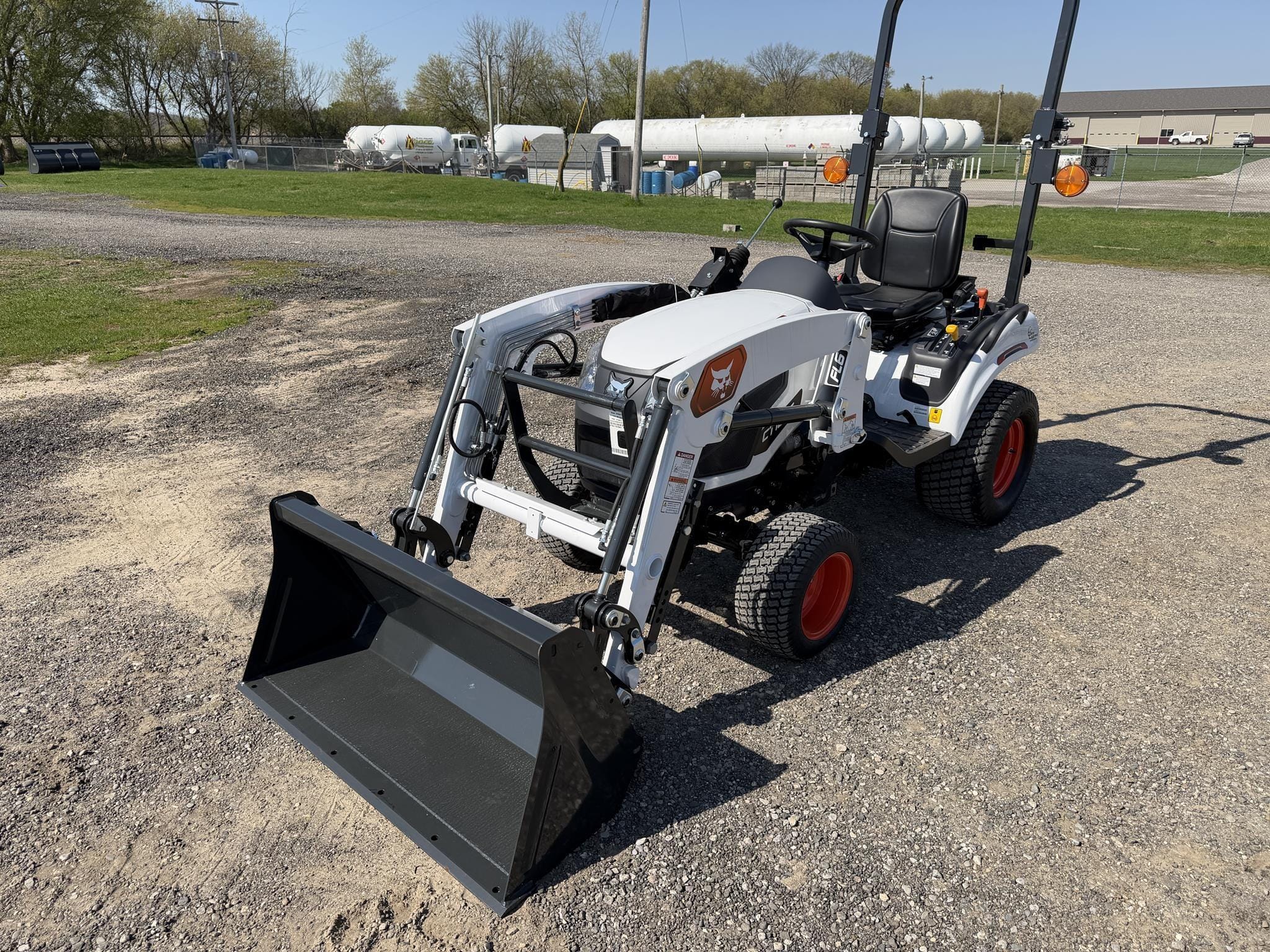 2026 Bobcat CT1025 Equipment Image0