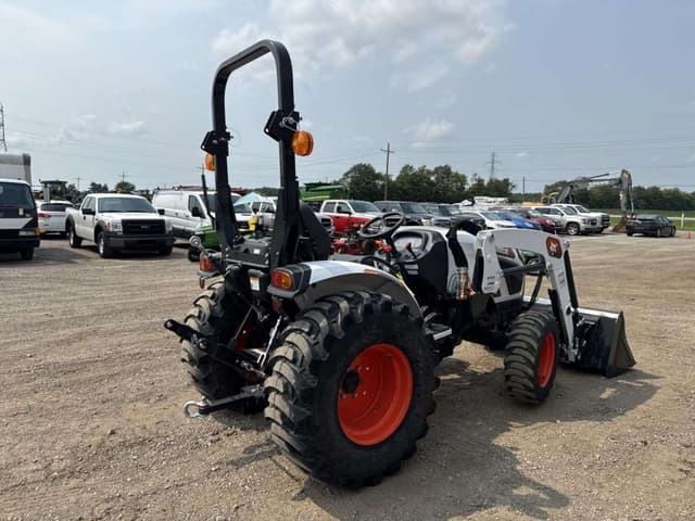 Image of Bobcat CT2040 equipment image 2